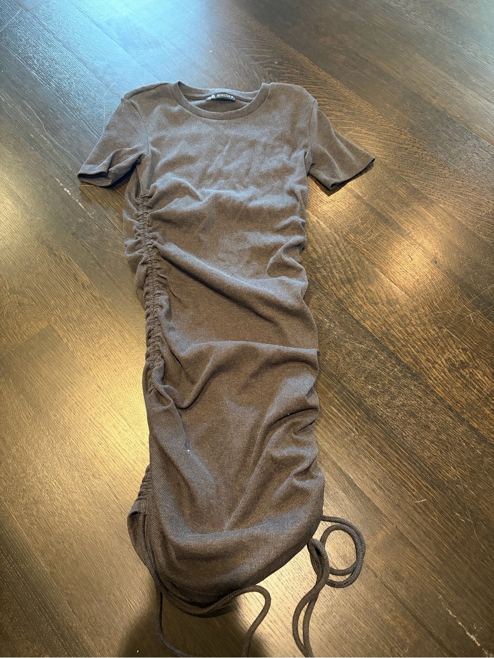 Zara Brown Ruched Short Sleeve Midi Dress